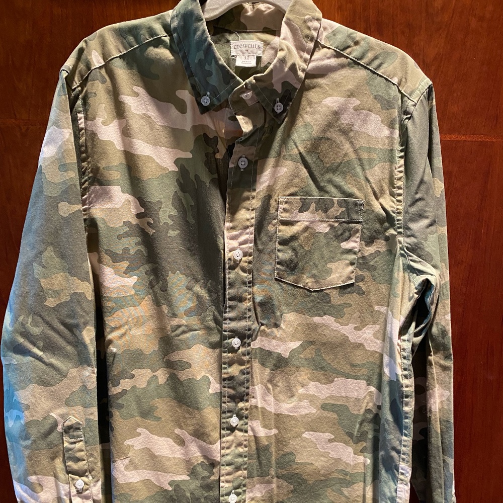 Big Boy's Size 12 Camo Long Sleeve Button Down